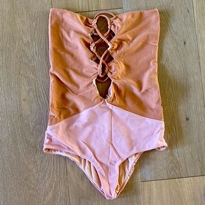 Acacia One piece, strapless swimsuit